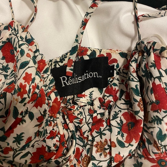 Realisation Par The Ana top in Batik Floral Print - no flaws! - Picture 2 of 2